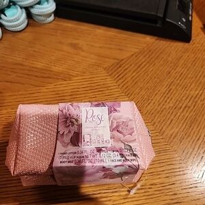 NEW Rose Travel Beauty Kit - Pink Color 5 Pieces With Small Pouch